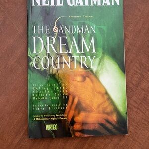 The Sandman Vol 3: Dream Country Graphic Novel